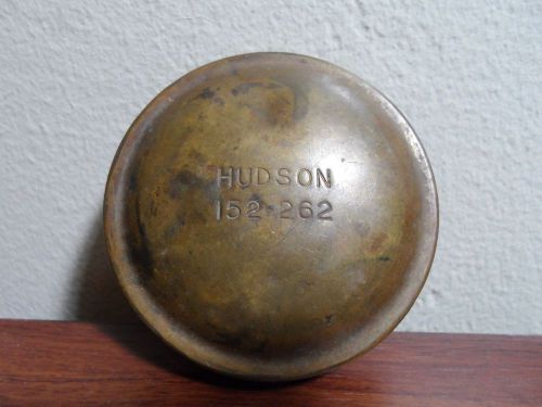 Brass Hudson cap for antique rubber fire fighting back pack