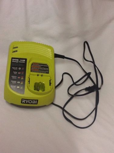 18 Volt Ryobi One+ P113 Lithium Battery Charger Charge Center