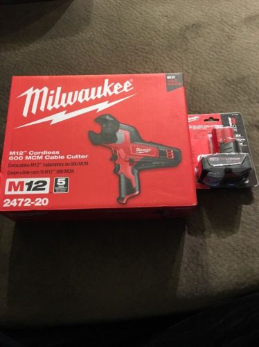 NIB Milwaukee M12 Cordless 600 MCM cable Cutter 2472-20 W/ Battery