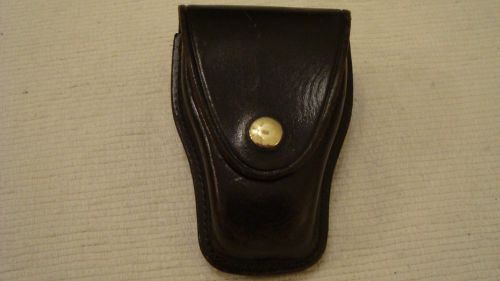 Don Hume Cuff Case C 303 Smooth leather, Brass Snap