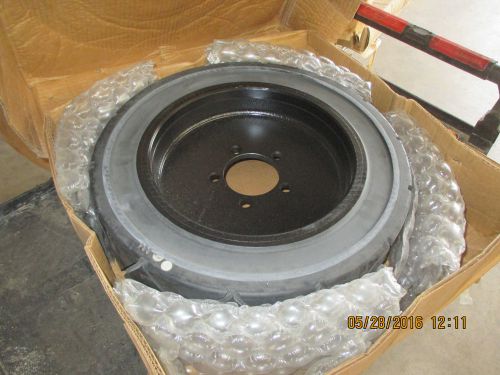 OEM Tennant 1059343 TIRE ASSY, SOLID, 18.0 X 6.0, HI TRACTION  FREE SHIPPING