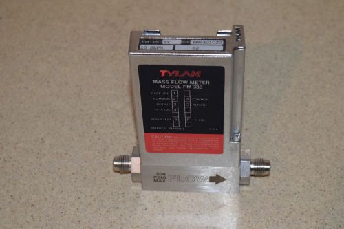 TYLAN MASS FLOW METER MODEL FM380 10SLPM N2 500 PSIG MAX FLOW (TY7)