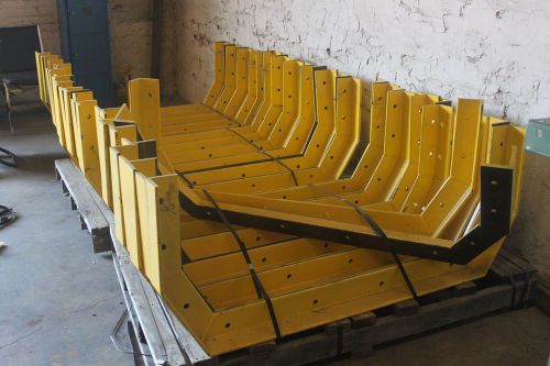 Used “U” End-of-Row Guards 4” x 4” x 2’ x 5’, Chicago