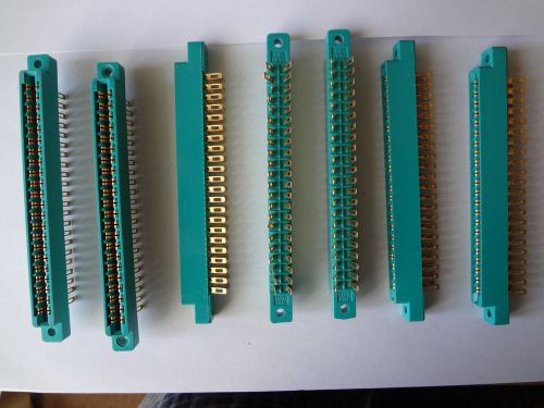 Lot of six ELCO connectors. Connector edge card. 22 position, 44 Pin.