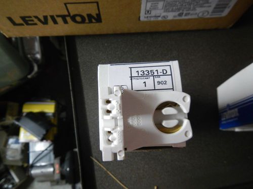 Leviton Fluorescent Lamp Holder Light Socket G13 Base T8 T12 Medium Bulk 13351-D