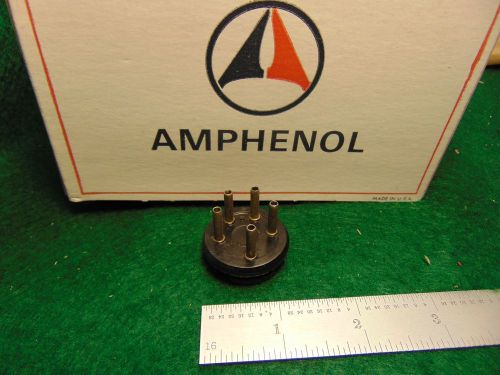 (1) AMPHENOL 5 PIN TUBE BASE PLUG NIB NOS