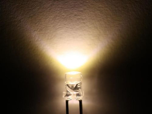 50pcs 3mm Ultra Bright Warm White Flat Top LED Lamp 13,000mcd **USA BASED**