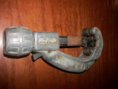 Ridgid  # 205 industrial pipe cutter, cuts 1/4&#034;-2 3/8&#034; od  slide works great for sale