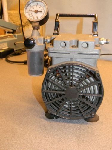 Welch pump 2522b-01 laboratory vacuum pump, no pressure gauge for sale