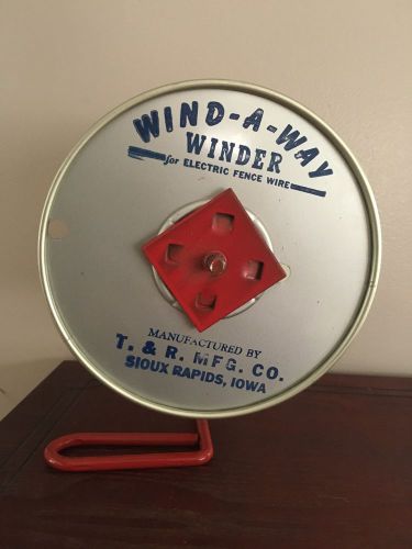 Vintage New Old Stock WIND-A-WAY Electric Fence Wire Winder HARD TO FIND