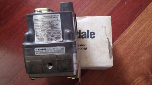 BARKSDALE DPD1T-A150SS  PRESSURE/VACUUM ACTUATED SWITCH