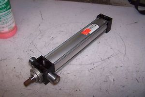 NEW HYDRAULIC CYLINDER 1-1/2&#034; BORE X 9&#034; STROKE 3/8&#034; NPT TRUNNION MOUNT