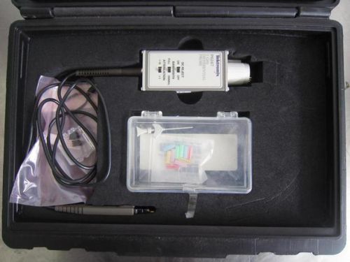 TEKTRONIX MODEL P6247 1 GHz LOW VOLTAGE DIFFERENTIAL PROBE w/ CASE &amp; EXTRA