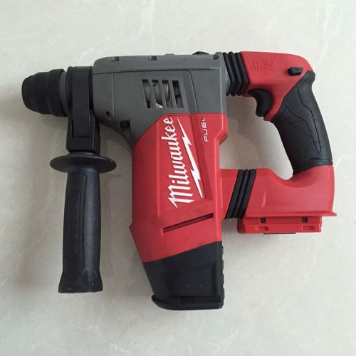 Milwaukee 0757-20 M28V Industry Cordless Lithium 1-1/8&#034; SDS Rotary Hammer Drill