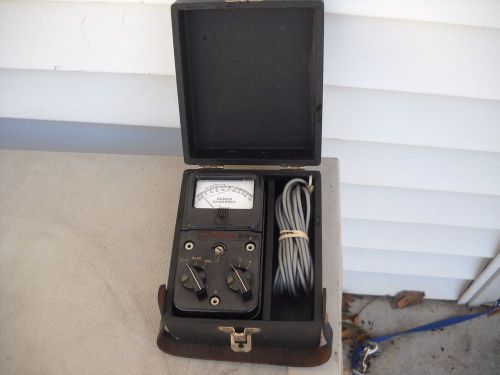 SIMPSON ELECTRIC CO. CHICAGO MODEL 385 2 TEMPERATURE METER UNTESTED Vtg