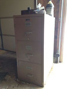 Vintage, mid-century Shaw Walker fireproof file cabinet, 3-drawer, good cond