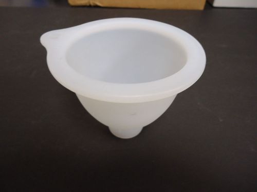 FIFO 7210-480 Silicone Funnel for FIFO Squeeze Bottles
