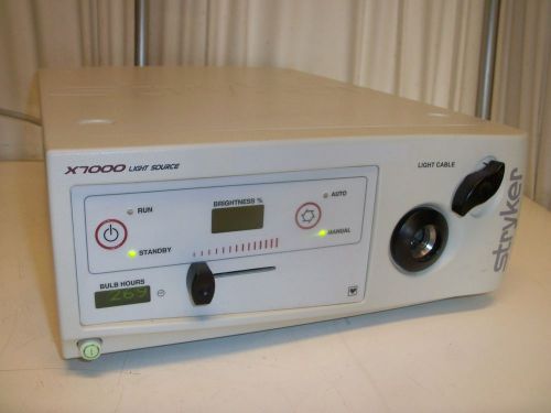 Stryker Endoscopy X7000 Xenon Light Source System 220-190-000