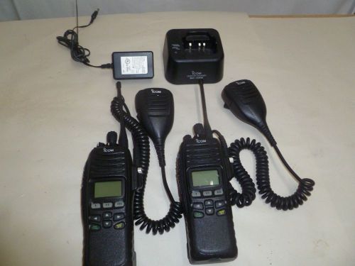 TWO Excellent Used Icom IC-F9021S UHF P25 Two Way Radios w Speaker Microphones b