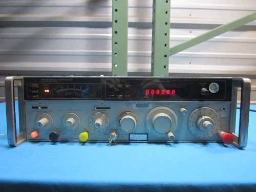 HP 8640B Signal Generator OPT 003 Hewlett Packard