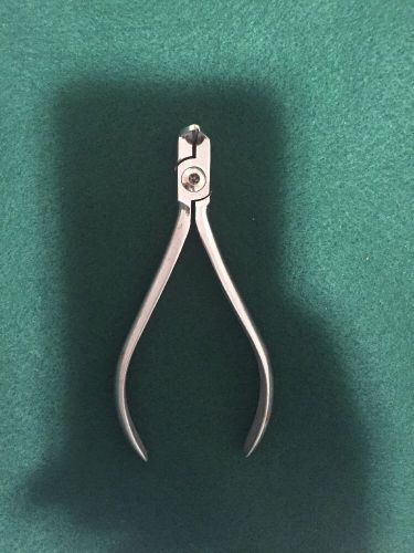 Orthodontic Universal Cut And Hold Distal End Cutter