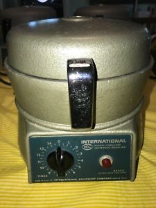 Damon IEC MB Micro Hematocrit Centrifuge MicroHematocrit 24 place rotor #2047