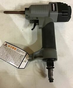 NuMax SPNNR Pneumatic Punch Nailer / Nail Remover