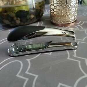 GBC Bates Premium Metal Executive Desktop Stapler Chrome Black