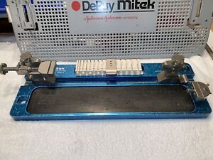 Mitek Graft Preparation Tray. Complete with New Graft Sizer