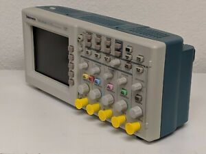 Tektronix Tek TDS2014 4 Channel 100 MHz Digital Oscilloscope