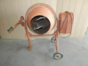 &lt;CR&gt; CEMENT MIXER MODEL 31979 -  CENTRAL MACHINERY 3-1/2 Cubic Ft.  (#3395)