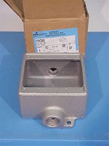 Cooper Crouse-Hinds 3/4&#034; Deep Cast 2-Gang Device Box