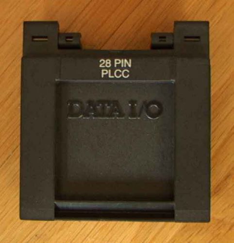 DATA I/O 28 pin PLCC Matchbook