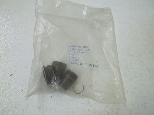 AMPHENOL 10-821663-000 CONNECTOR *NEW IN A FACTORY BAG*
