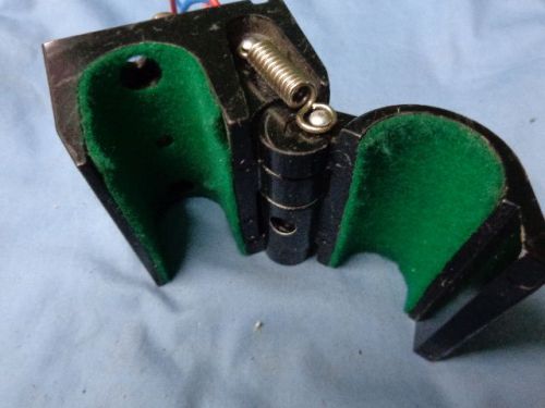 Santa Cruz 12V Pump Shotgun Gun Lock w/Hand Cuff Lock NO KEY Mossberg Beretta #4
