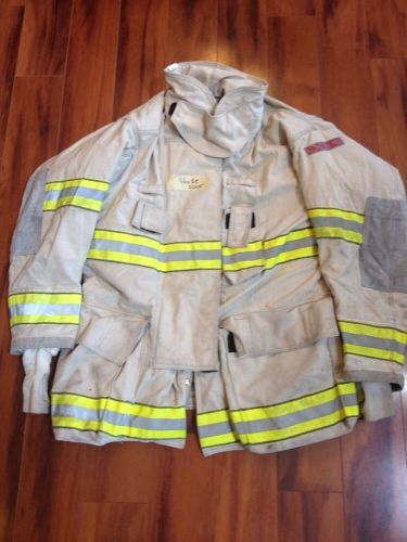 Firefighter turnout / bunker gear coat globe g-extreme 46cx35l euc white 2005 for sale