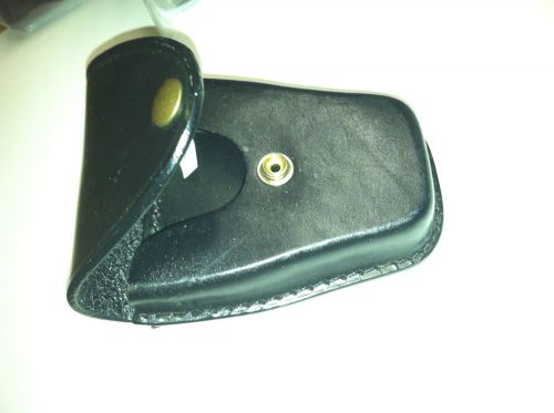 Dutyman Handcuff case Black leather model 8811