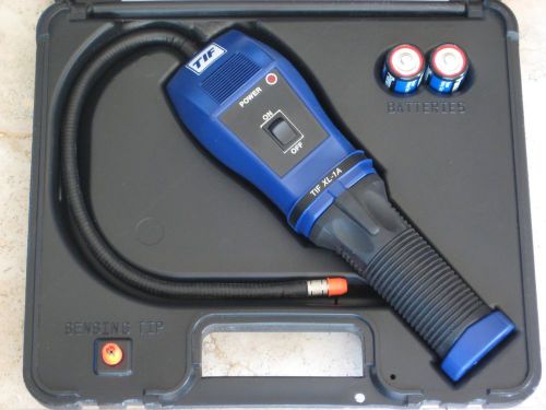Tif xl-1a refrigerant leak detector w/ extra tip &amp; new batteries for sale