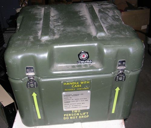 HARDIGG IND.  MILTARY SHIPPING CASE  COMPOSIT W/ HANDLES  18&#034; X18&#034;