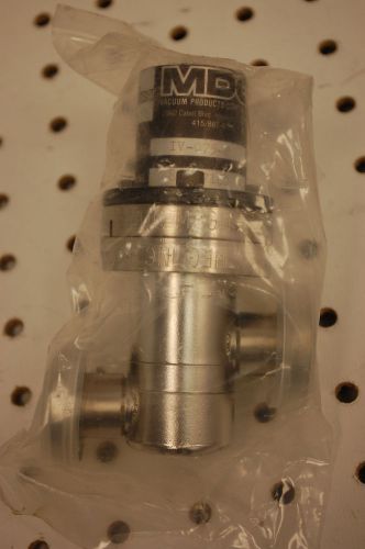 New mdc vacuum iv-075-p inline pneumatic valve, mini conflat 1-1/3&#034; for sale