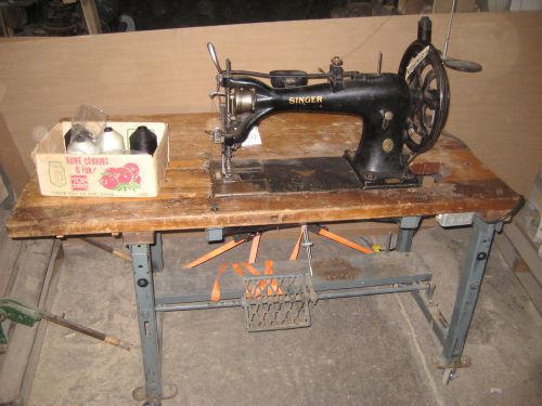 vintage antique SINGER class 7 sewing machine circa 1918 heavy duty industrial