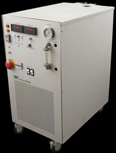 M &amp; W RPC28A-3.0HE-RNB Lab Flowrite Recirculating Cooling System Chiller