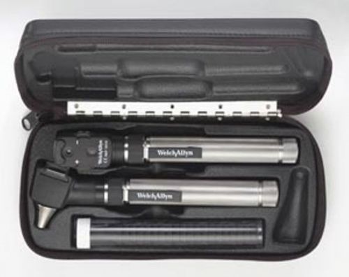 Welch allyn 92820 pocketscope portable ophthalmoscope/otoscope diagnostic set for sale