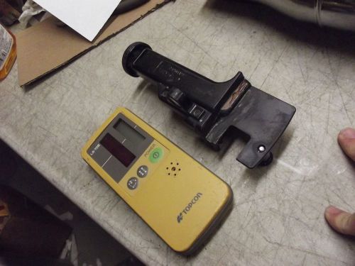 Topcon ls-70b detector for rotating survey laser level used w/ holder for sale