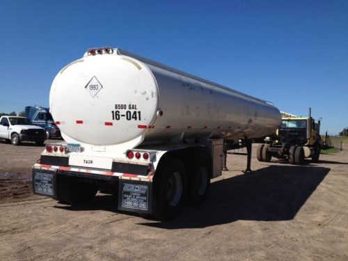 fuel storage tanker, jobsite, hose reel self contained with engine &amp; pump 8500