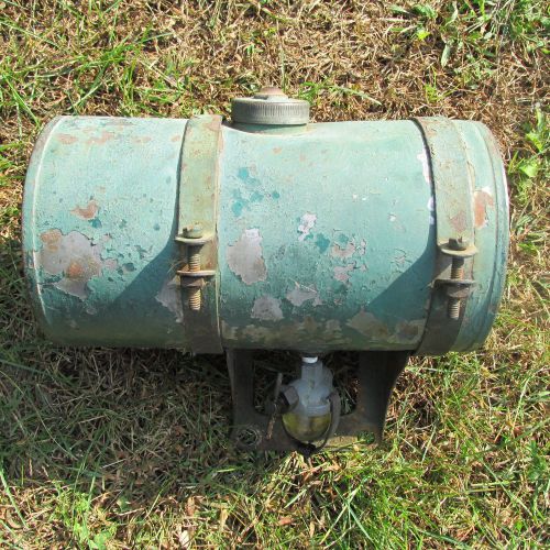 BRIGGS &amp; STRATTON ANTIQUE MOTOR GAS TANK RAT ROD BIKE OIL ROUND VINTAGE HARLEY