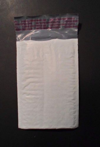 WOW! 100 PC.~  5&#034;x7 &#034;QUALITY POLY WHITE BUBBLE MAILERS  FAST SHIP!!
