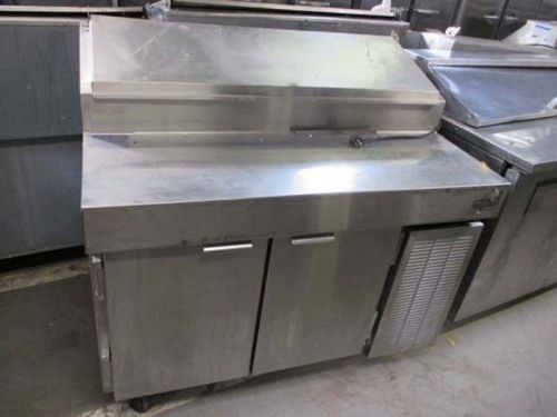 Traulsen 2 Door Pizza Pre-Table Self-Contained
