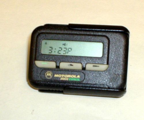 Motorola Bravo Express UHF Numeric Pager