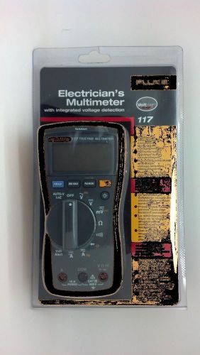 Fluke 117 multimeter volt meter with free carrying case  non-contact voltage for sale
